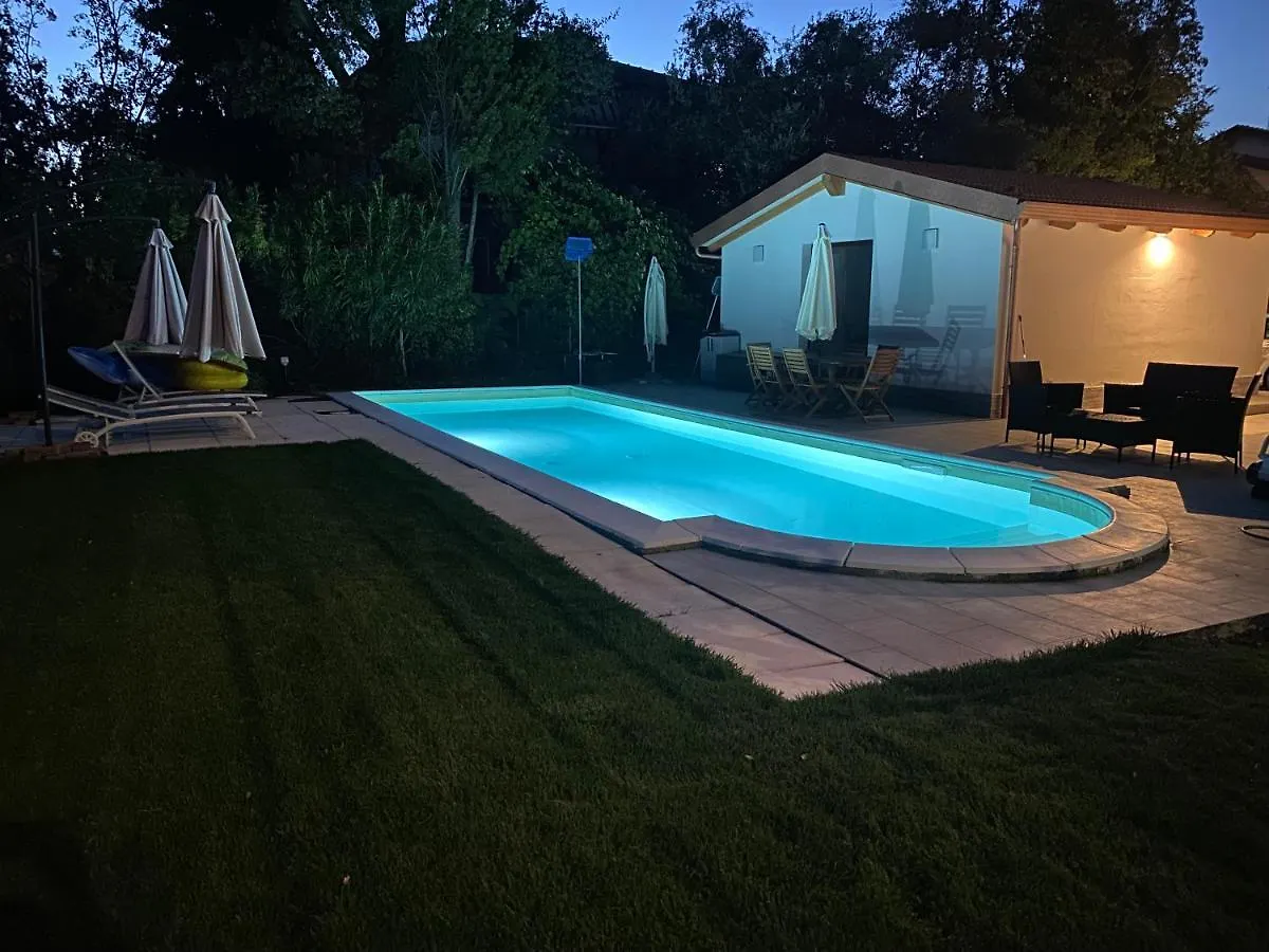 Appartamento Con Giardino, La Casa Di G&G Marina Di Carrara 0*,  Italy