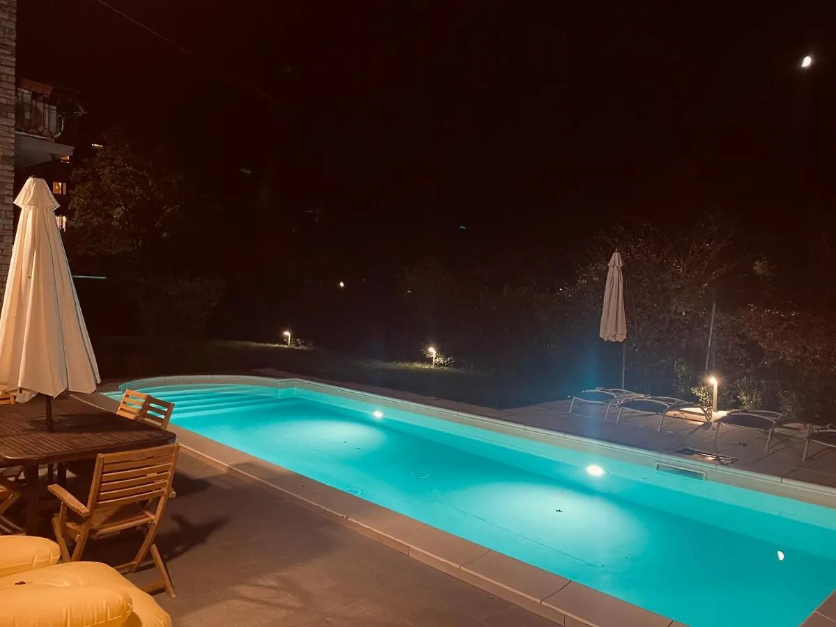 Appartamento Con Giardino, La Casa Di G&G Marina Di Carrara Apartment
